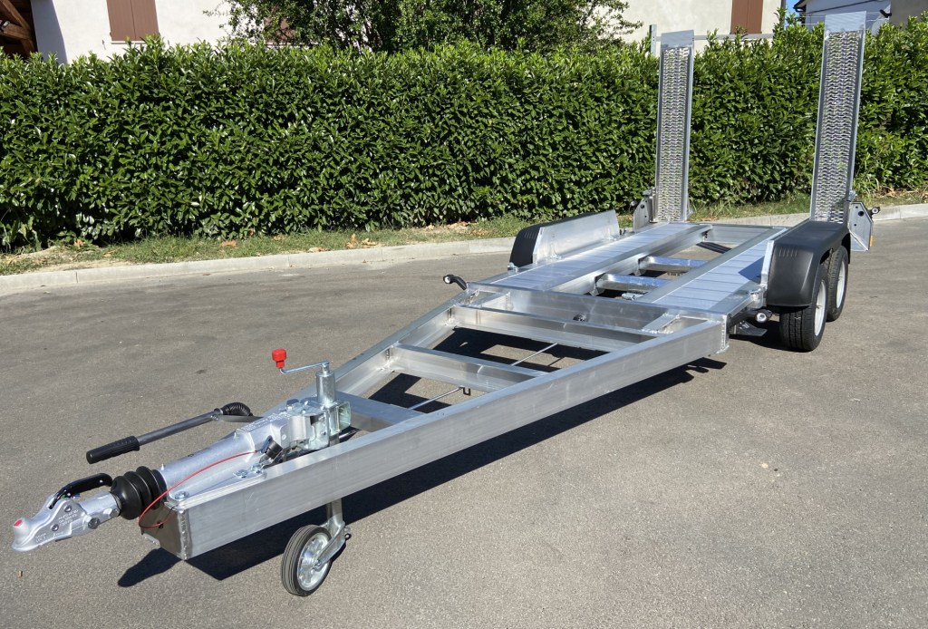 Rimorchio Spider Fly per Noleggio Mezzi SGM